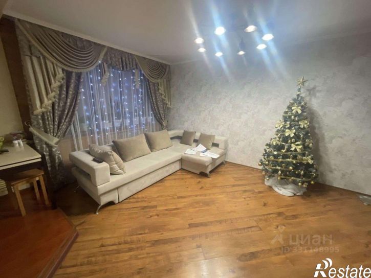 2-комн квартира мкр Горняк, 27,  д. 27