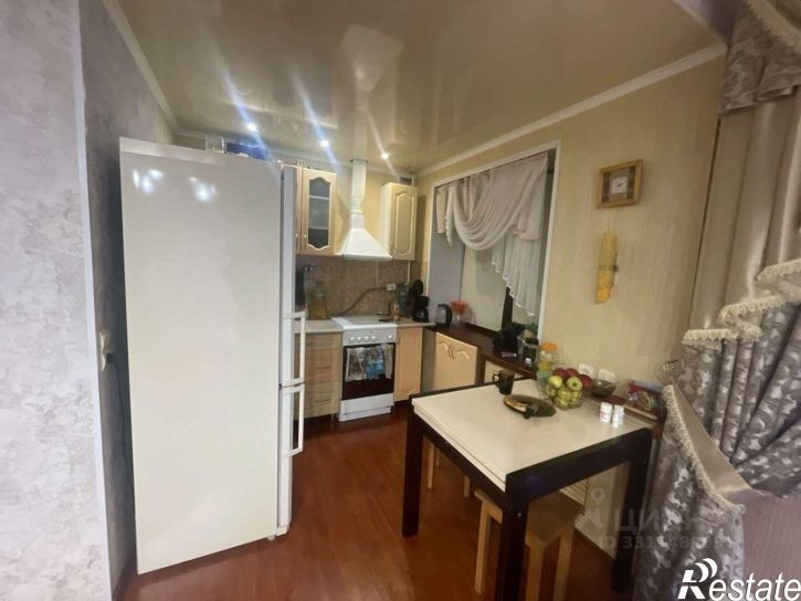 2-комн квартира мкр Горняк, 27,  д. 27