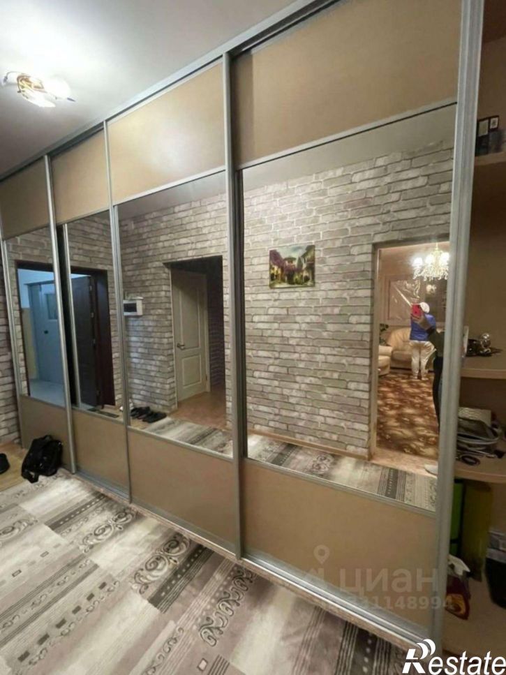 3-комн квартира Степной мкр, 8,  д. 8