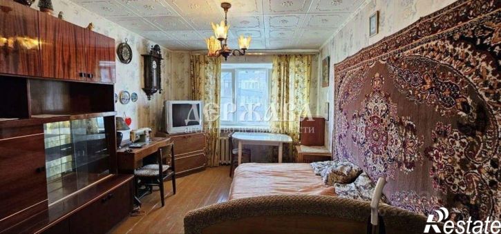 2-комн квартира мкр Горняк, 22,  д. 22