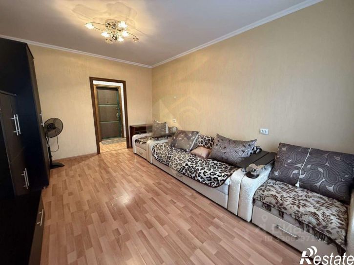 1-комн квартира мкр Макаренко, 20,  д. 20