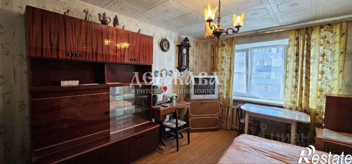 2-комн квартира мкр Горняк, 22,  д. 22