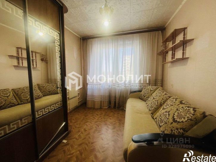 3-комн квартира мкр Королева, 14,  д. 14