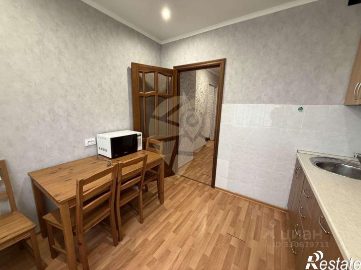 1-комн квартира мкр Макаренко, 20,  д. 20