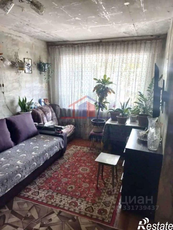 1-комн квартира мкр Горняк, 12,  д. 12