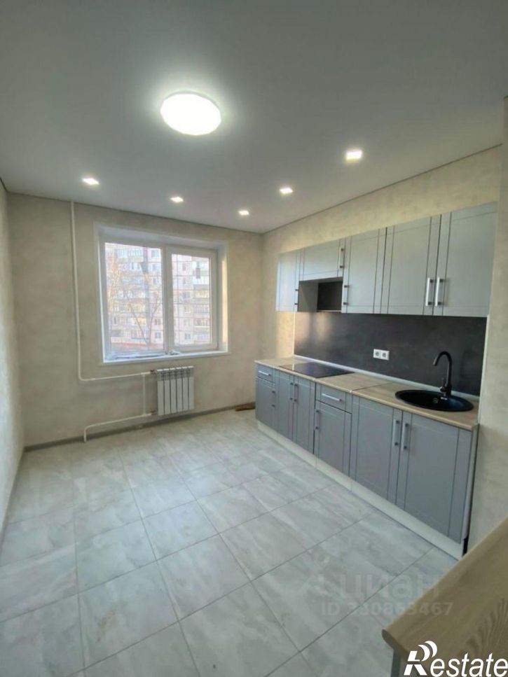 3-комн квартира Солнечный мкр, 3,  д. 3