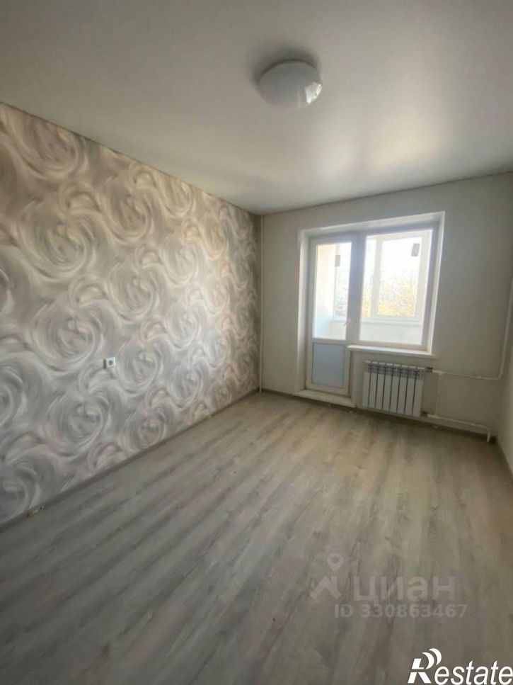 3-комн квартира Солнечный мкр, 3,  д. 3