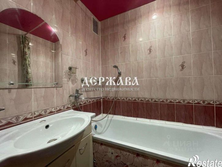 2-комн квартира Парковый мкр, 38,  д. 38