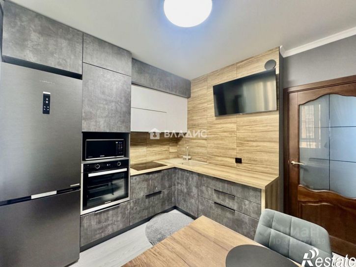 1-комн квартира мкр Космос, 9а,  д. 9а