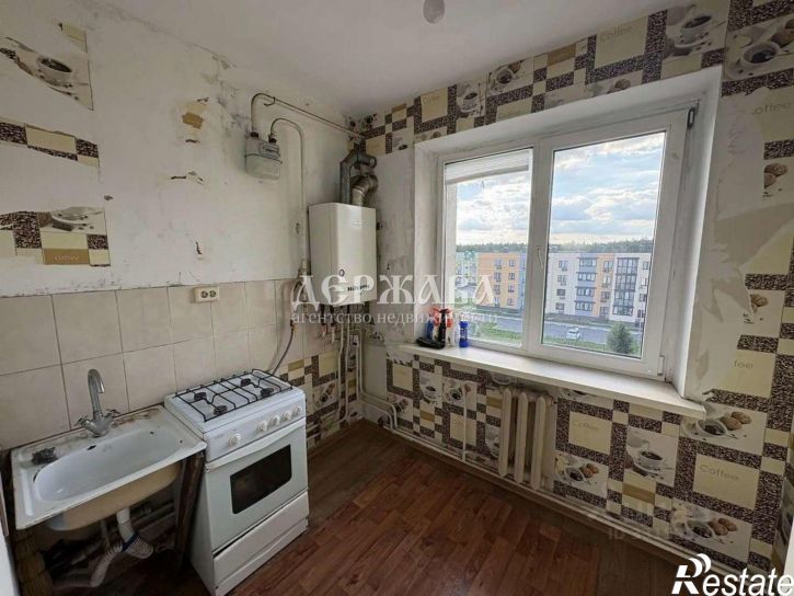 1-комн квартира мкр Заречье, 22,  д. 22