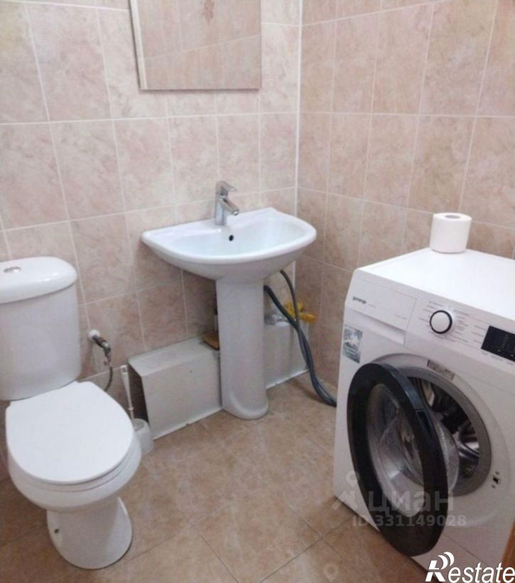 3-комн квартира Степной мкр, 18,  д. 18