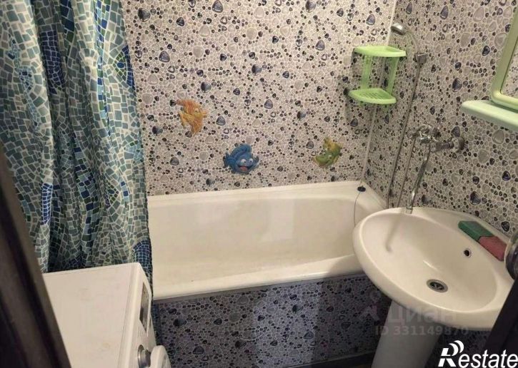 2-комн квартира мкр Жукова, 28,  д. 28