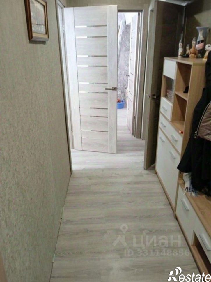 3-комн квартира Интернациональный мкр, 21,  д. 21