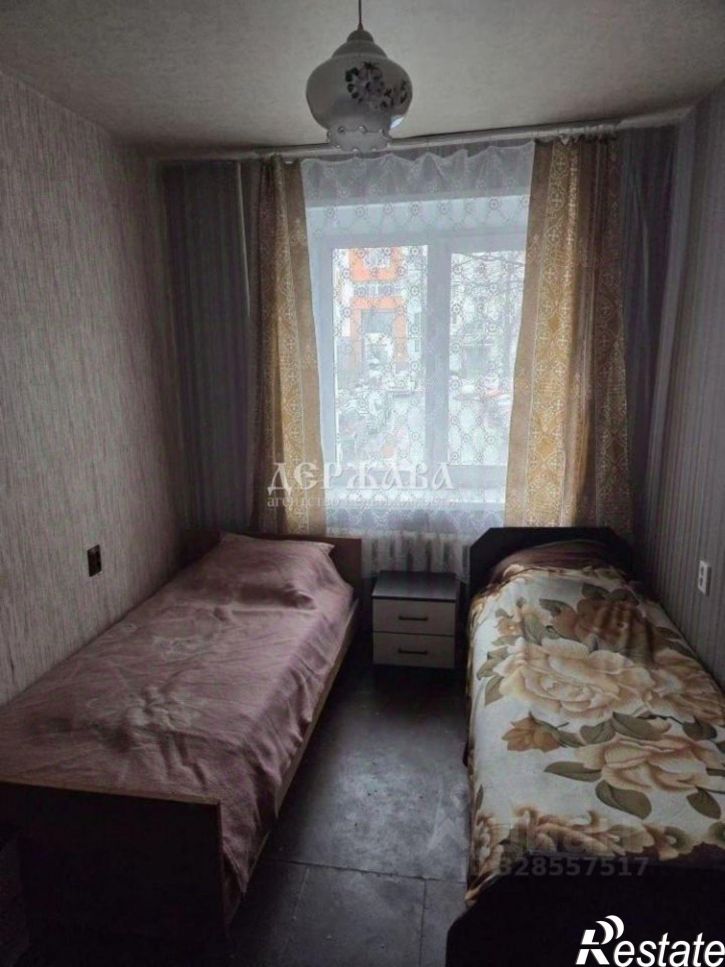 3-комн квартира мкр Лебединец, 2,  д. 2