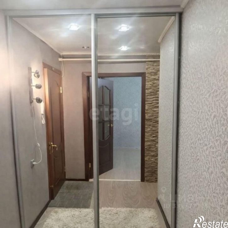 1-комн квартира мкр Молодогвардеец, 12,  д. 12