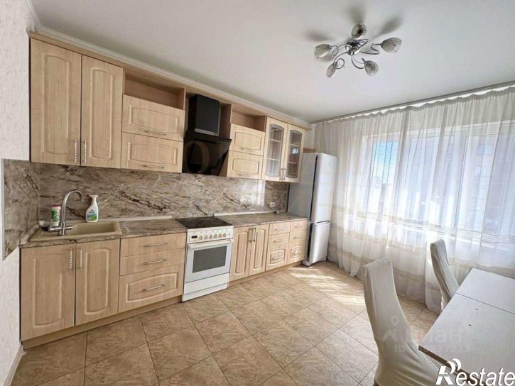 2-комн квартира Степной мкр, 32,  д. 32