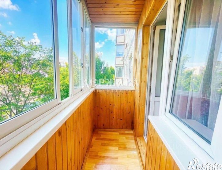 1-комн квартира мкр Зеленый Лог, 1,  д. 1