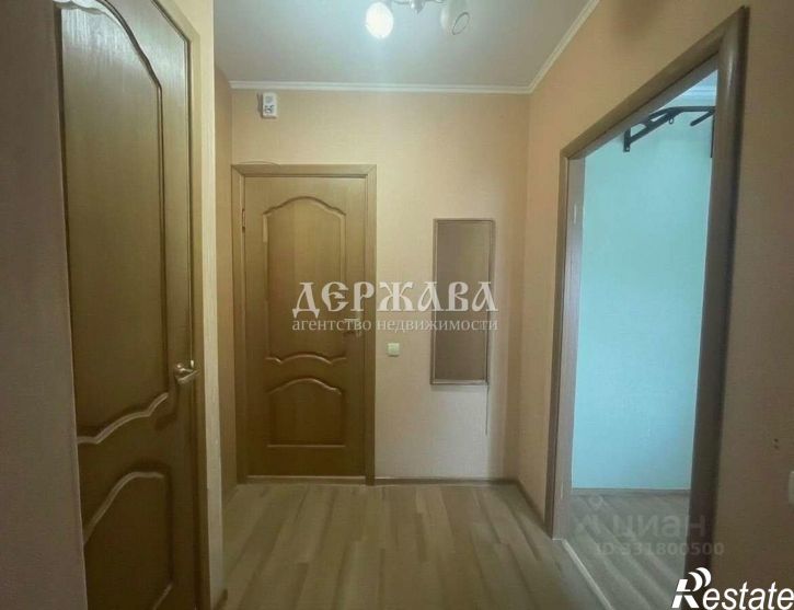 1-комн квартира мкр Зеленый Лог, 1,  д. 1