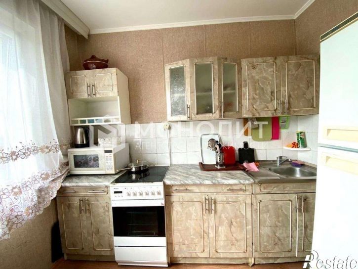 2-комн квартира мкр Буденного, 8,  д. 8