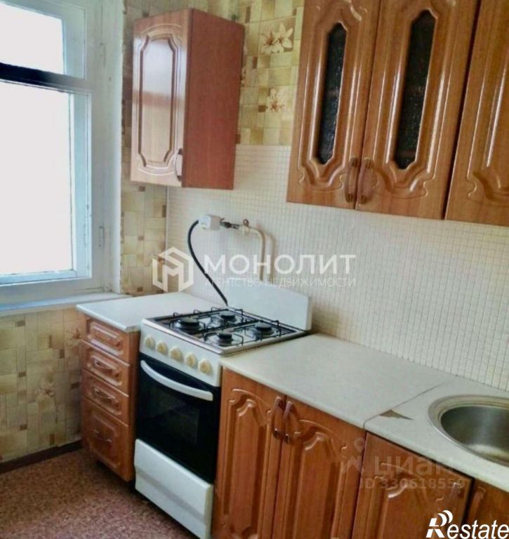 2-комн квартира мкр Молодогвардеец, 12,  д. 12