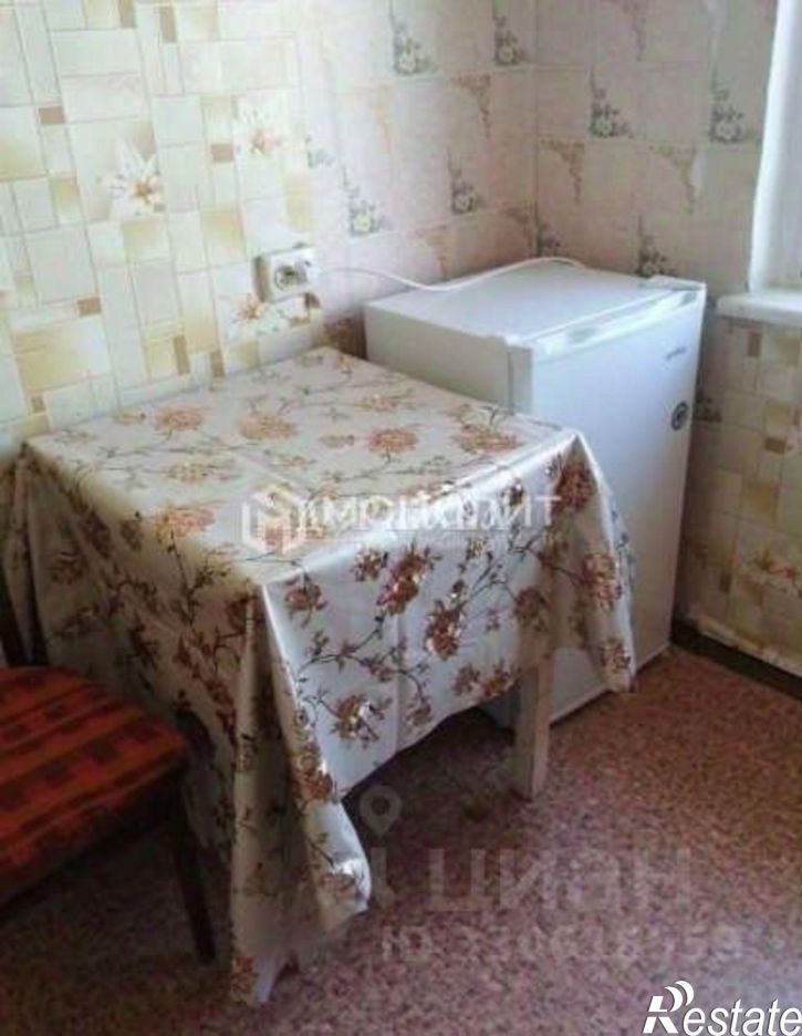 2-комн квартира мкр Молодогвардеец, 12,  д. 12