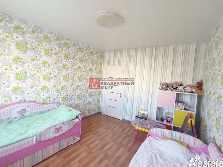 3-комн квартира Степной мкр, 10,  д. 10