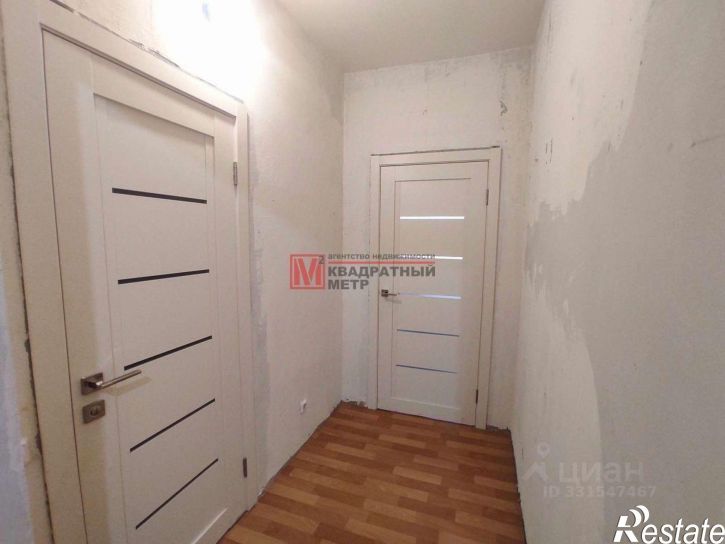 3-комн квартира Степной мкр, 10,  д. 10