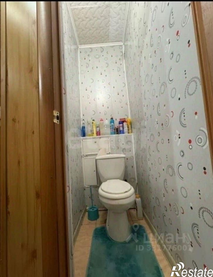 2-комн квартира мкр Горняк, 1,  д. 1