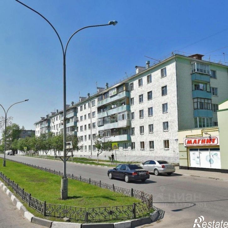 2-комн квартира мкр Горняк, 1,  д. 1