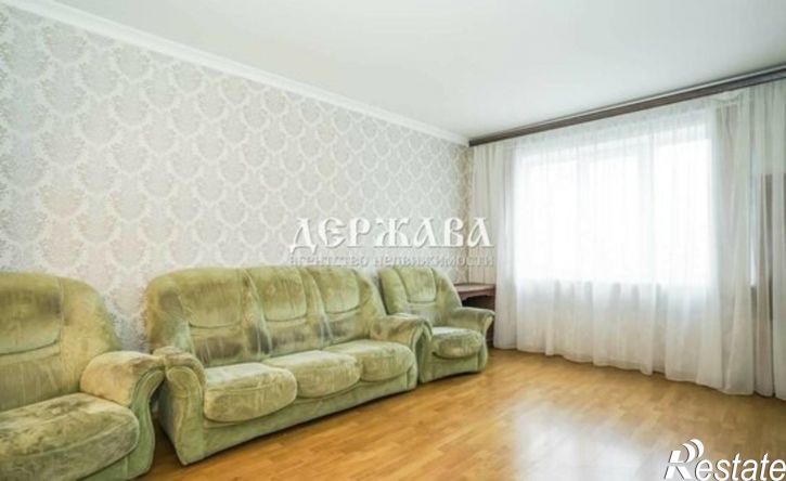 3-комн квартира мкр Жукова, 52,  д. 52