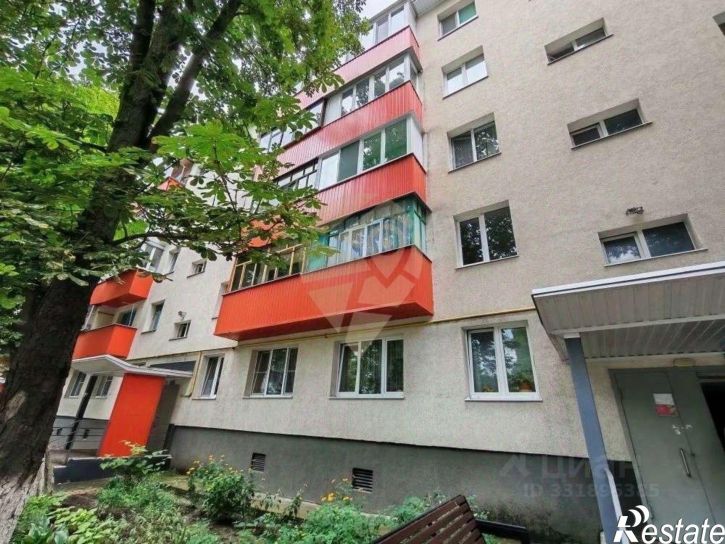 2-комн квартира Интернациональный мкр, 45,  д. 45