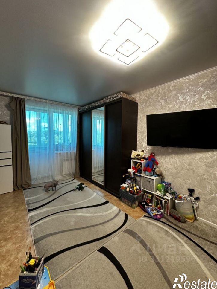 1-комн квартира мкр Заречье, 12,  д. 12