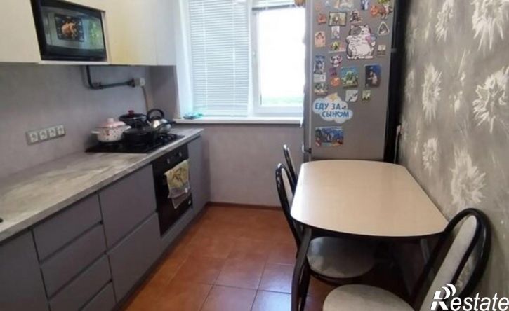 4-комн квартира Парковый мкр, 9,  д. 9