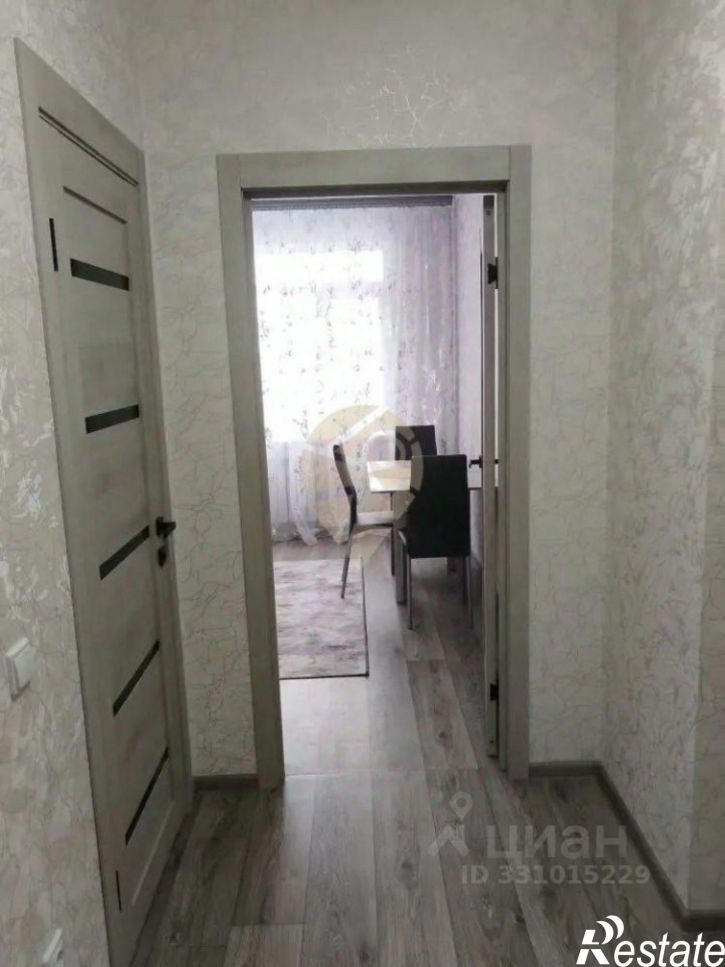 1-комн квартира мкр Космос, 11,  д. 11