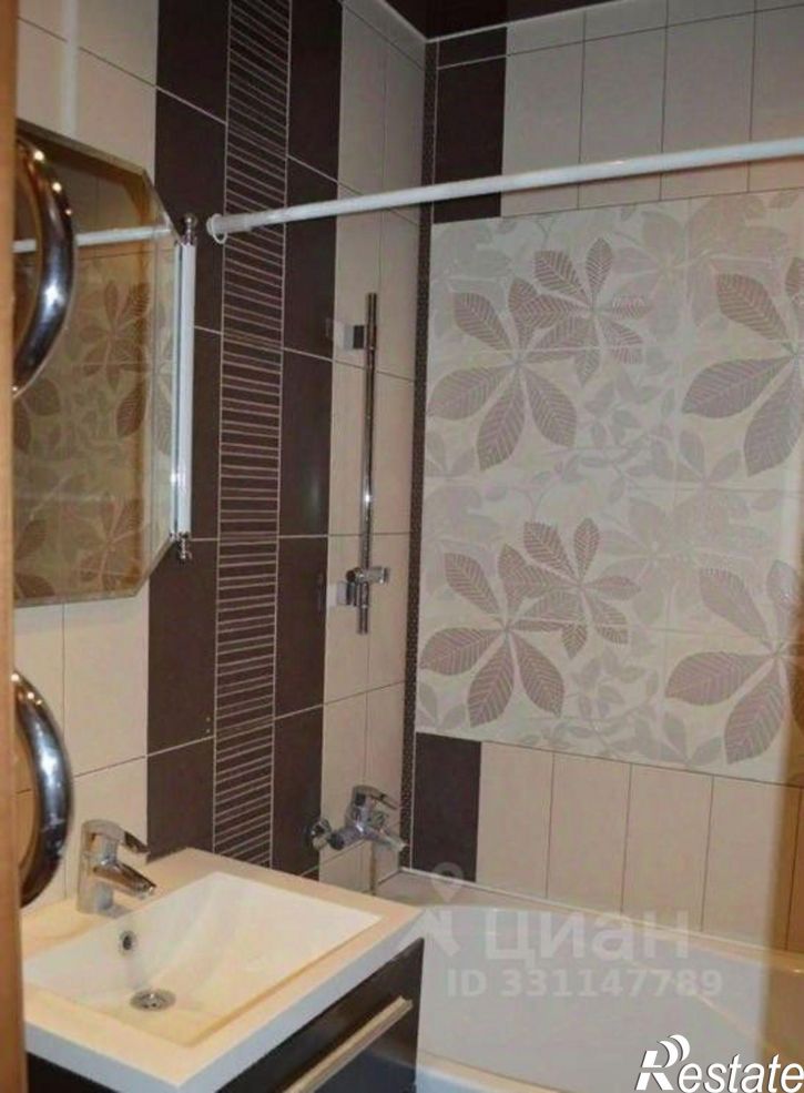 3-комн квартира Степной мкр, 14,  д. 14