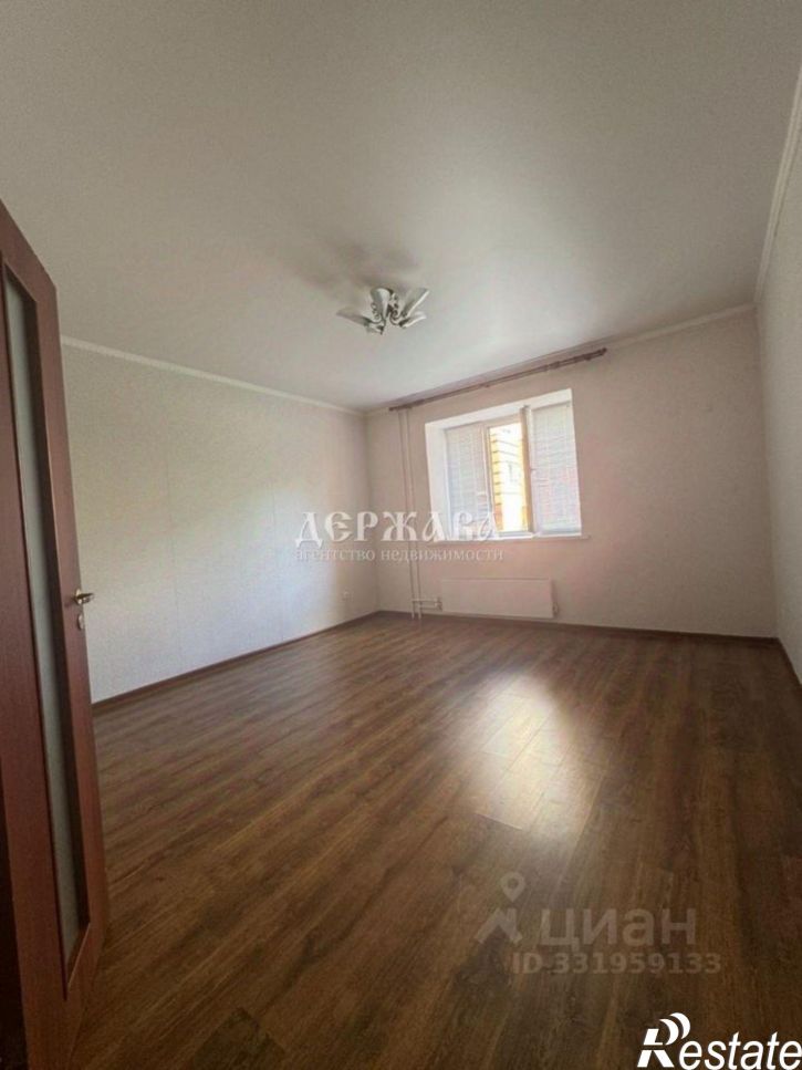 1-комн квартира мкр Дубрава квартал 3, 33,  д. 33