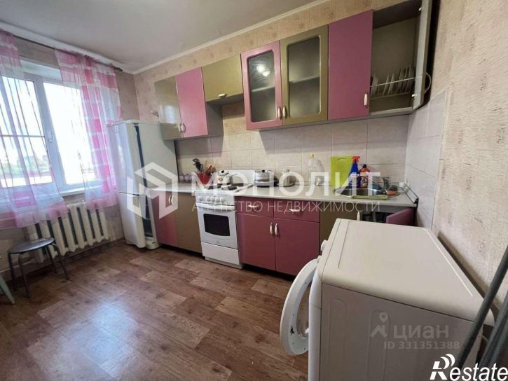 3-комн квартира б-р Дружбы, 4,  д. 4