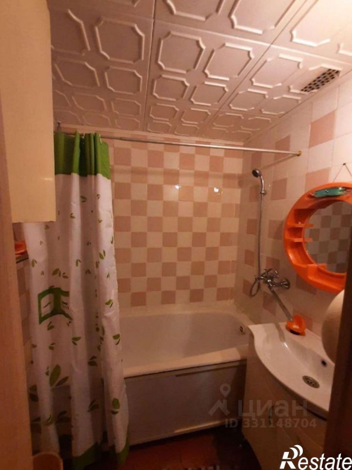 2-комн квартира мкр Жукова, 37,  д. 37