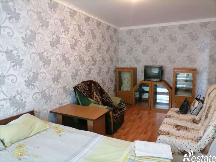 1-комн квартира мкр Конева, 9,  д. 9