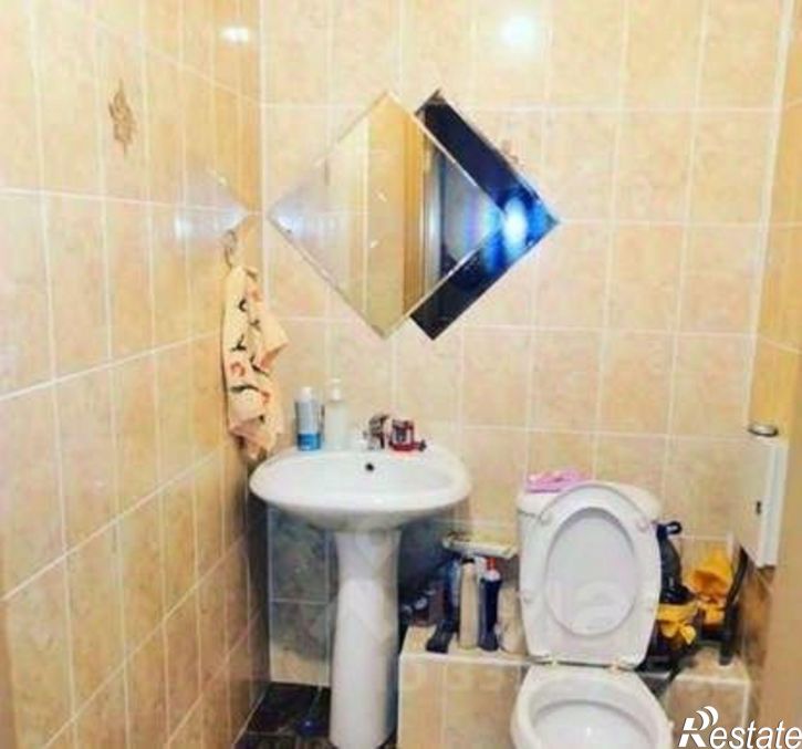 3-комн квартира Степной мкр, 20,  д. 20