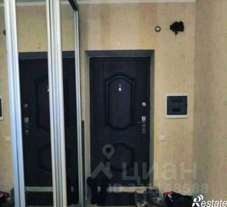 3-комн квартира Степной мкр, 20,  д. 20
