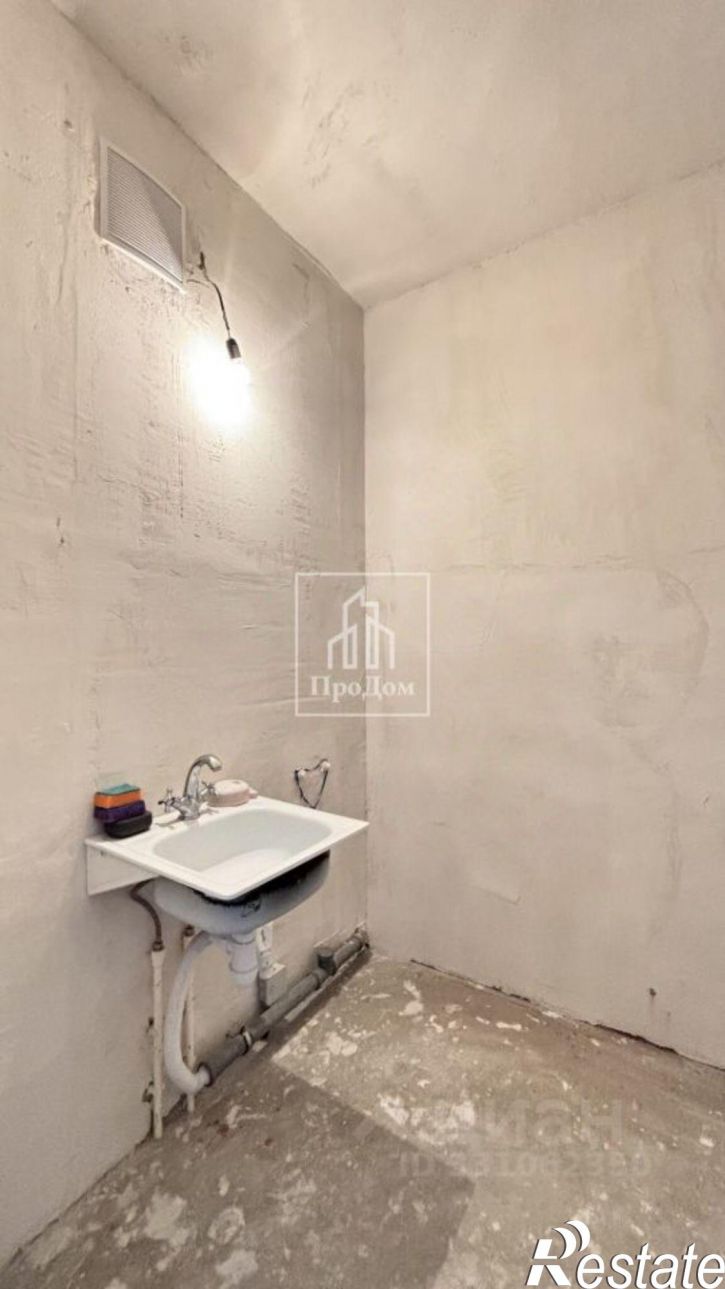 3-комн квартира мкр Макаренко, 11б,  д. 11б