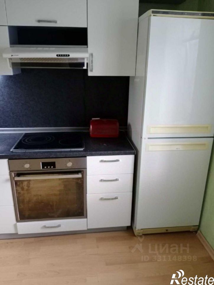2-комн квартира мкр Заречье, 14,  д. 14
