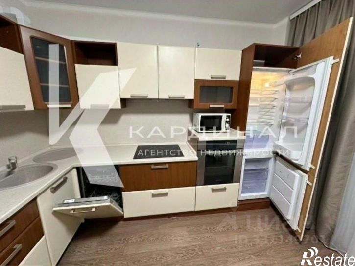 1-комн квартира мкр Космос, 11,  д. 11