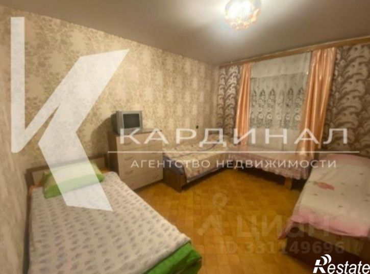2-комн квартира мкр Буденного, 4,  д. 4