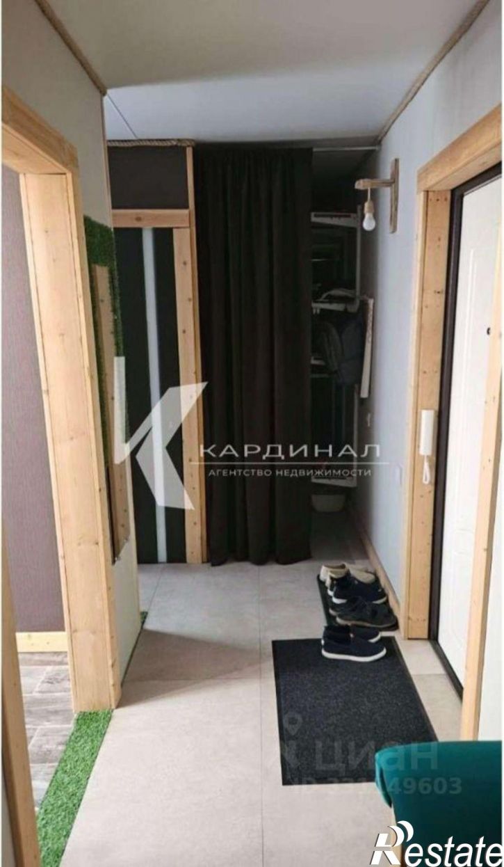 2-комн квартира мкр Молодогвардеец, 12,  д. 12