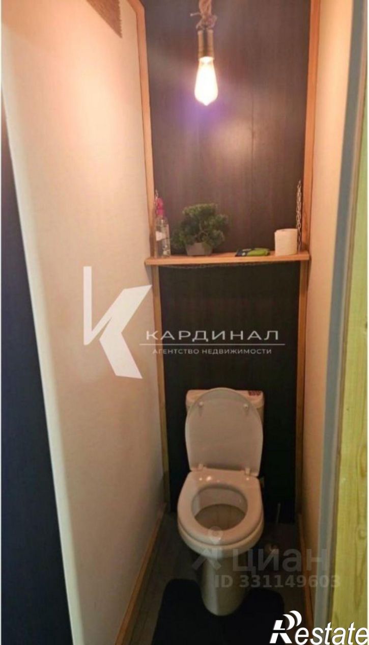 2-комн квартира мкр Молодогвардеец, 12,  д. 12