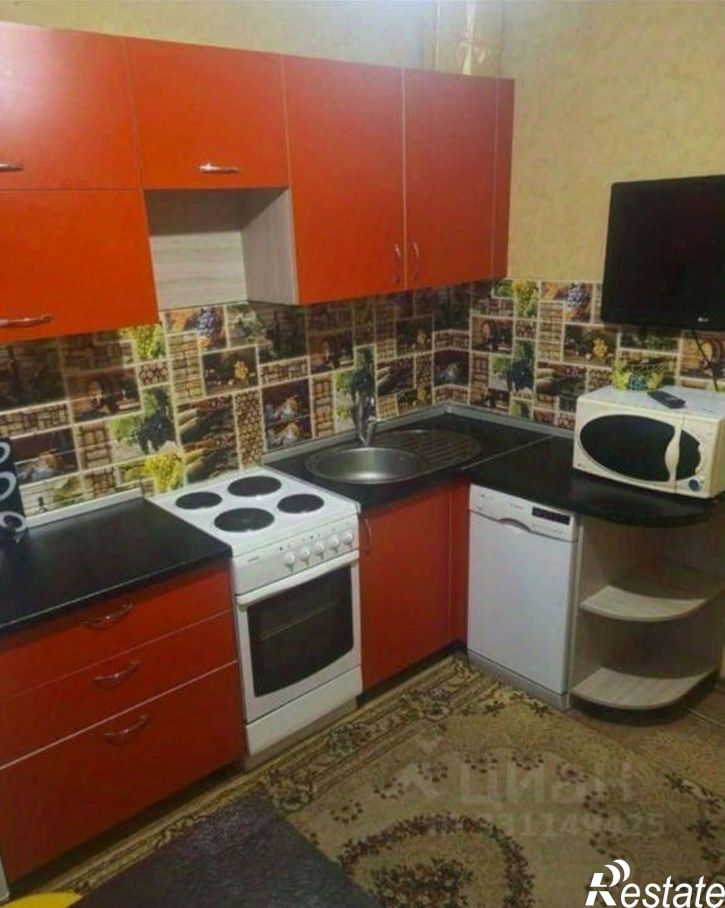 3-комн квартира Восточный мкр, 1,  д. 1