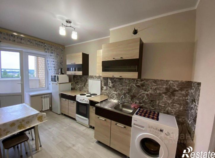 2-комн квартира мкр Заречье, 17,  д. 17