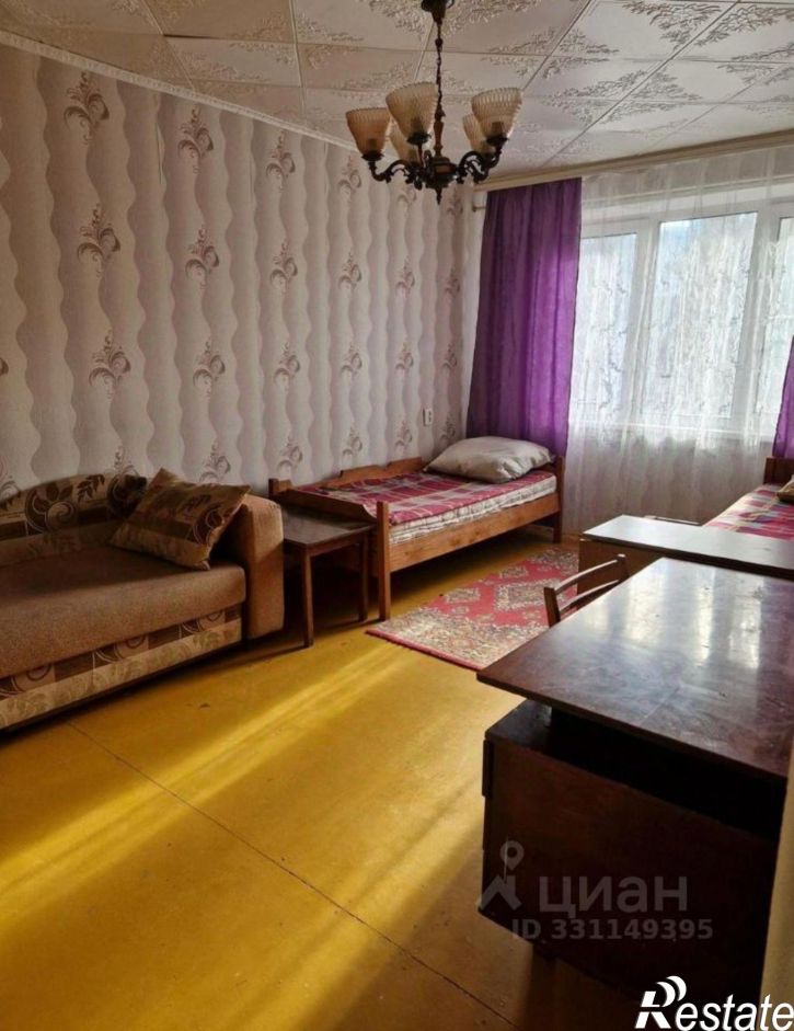 3-комн квартира Парковый мкр, 16,  д. 16